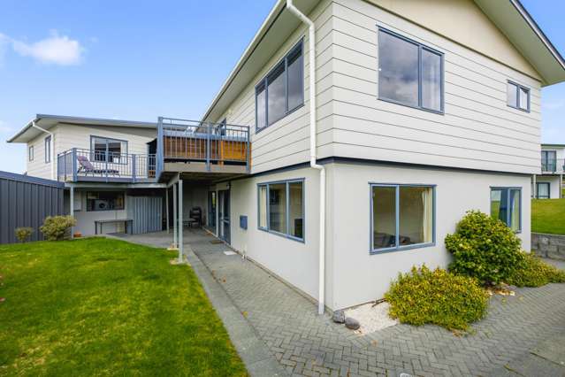 5 Rowena Crescent Motuoapa_1