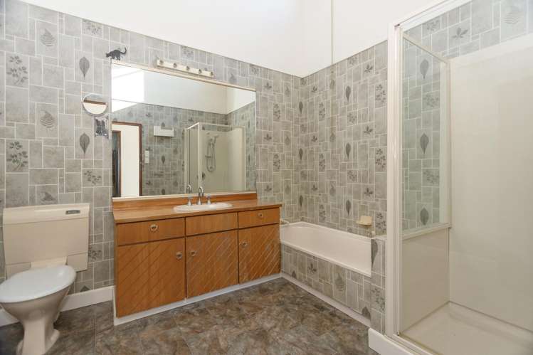 19 Burnett Street Kakanui_24