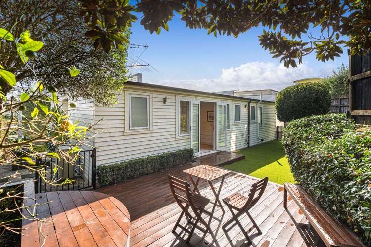 19a Godden Crescent Mission Bay_17