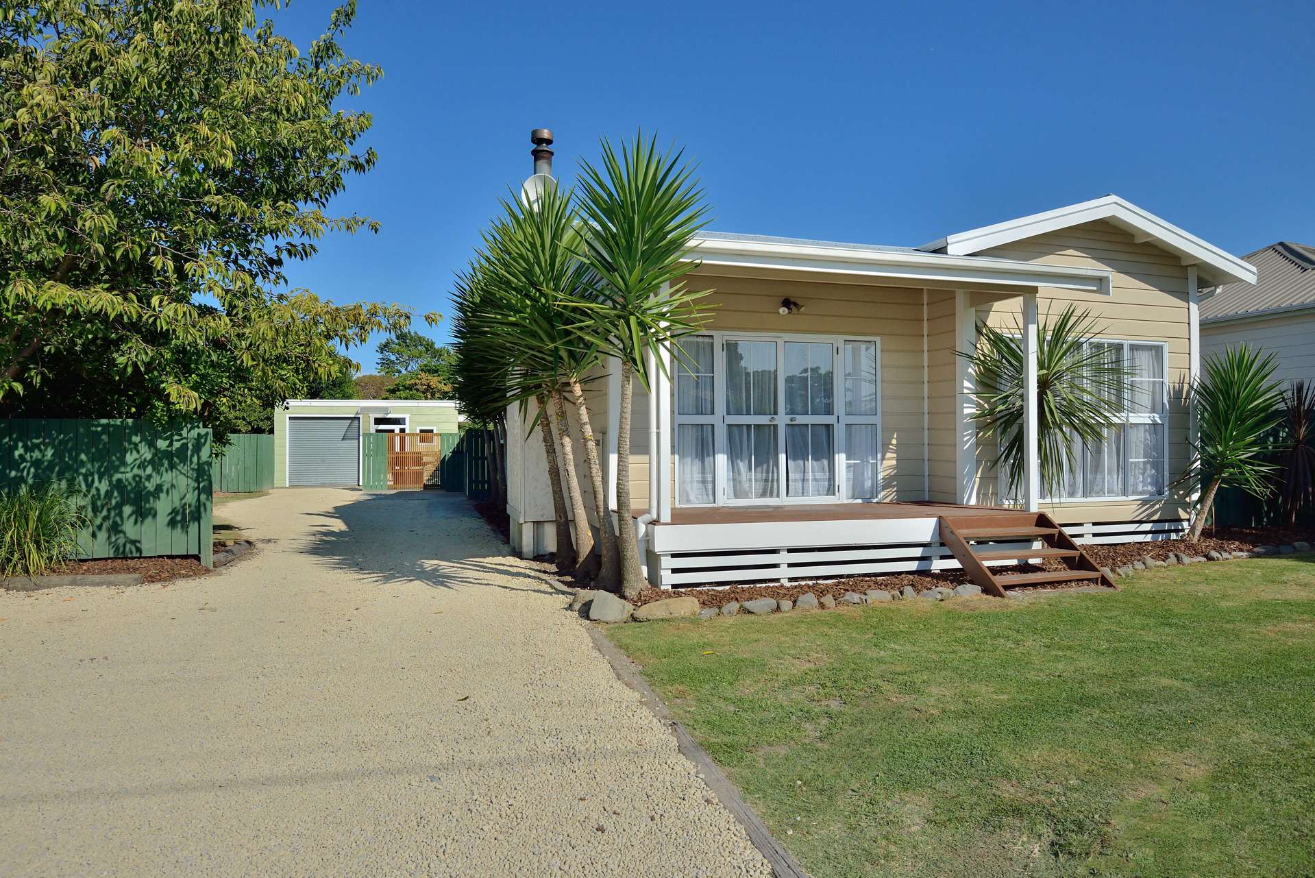 17 Desmond Road Te Hapara_0