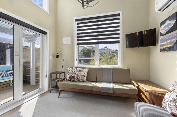 31 Kapiti Crescent Titahi Bay_21