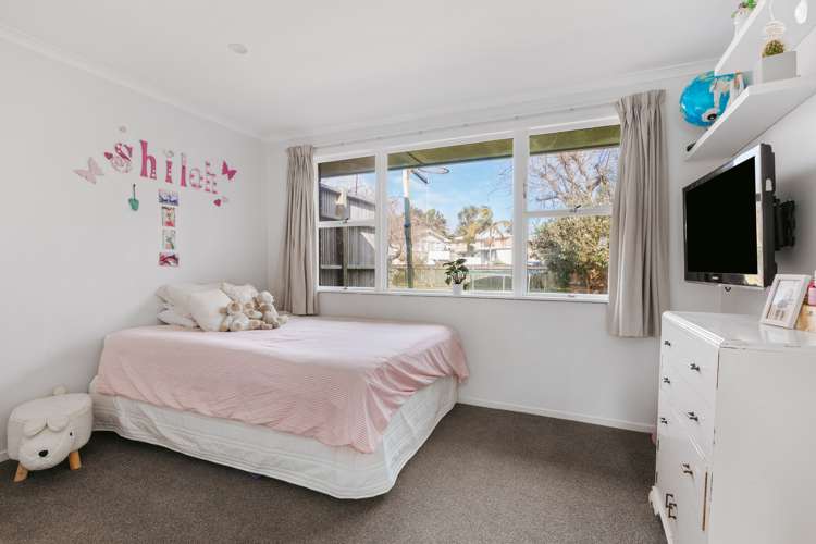 69 Emmett Street Greerton_21