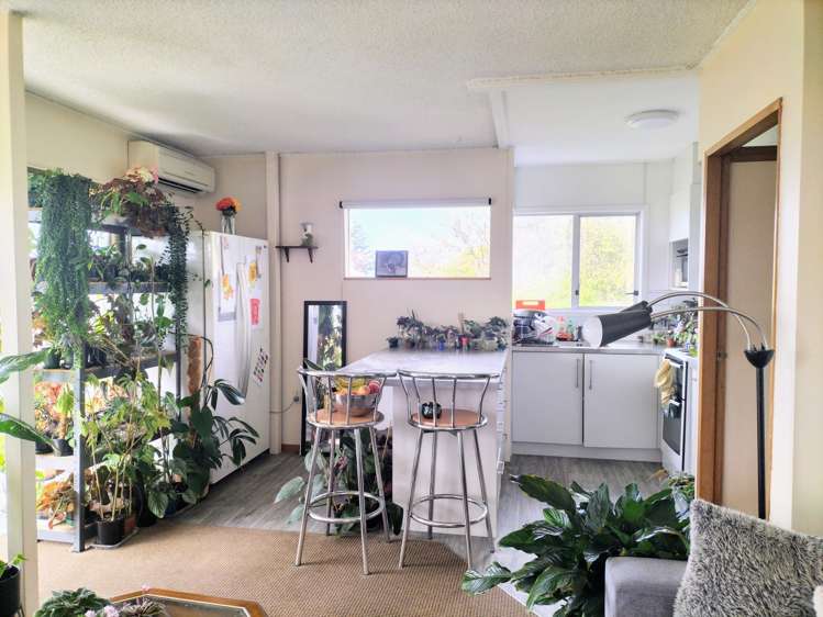 67 Easther Crescent Kew_57