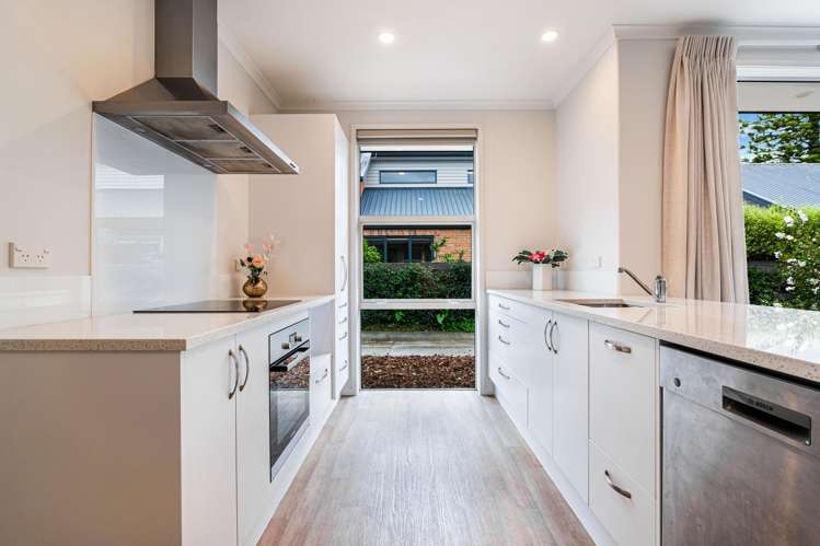 16b Elizabeth Street Orewa_12