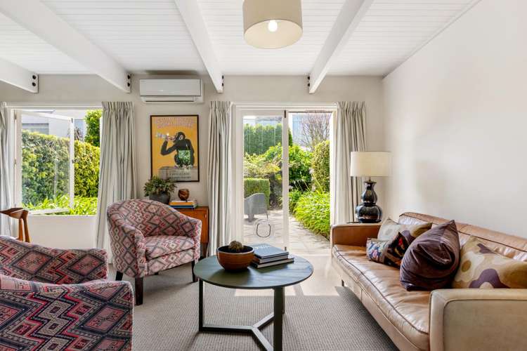 4/104 Rossall Street_0