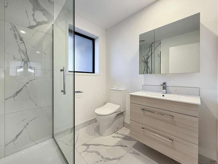  2/5 Shearer Avenue Papanui_10