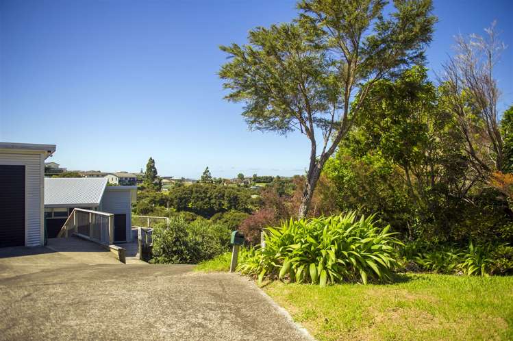 8b Cooks Lkt Whitianga_18