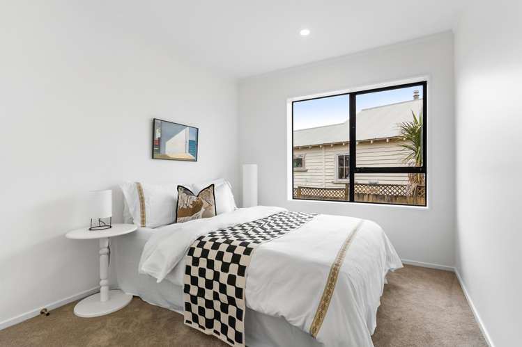 8 Fathom Place Te Atatu Peninsula_16