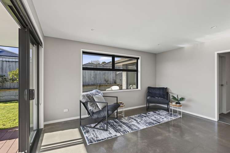 10 Masters Lane Waitara_17