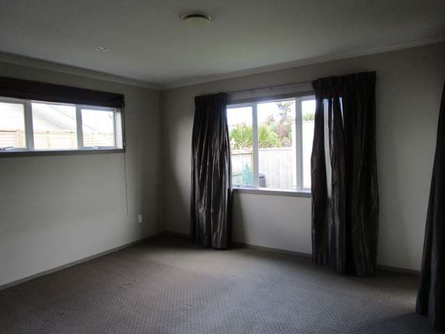 9 Settlers Way Pukekohe_3