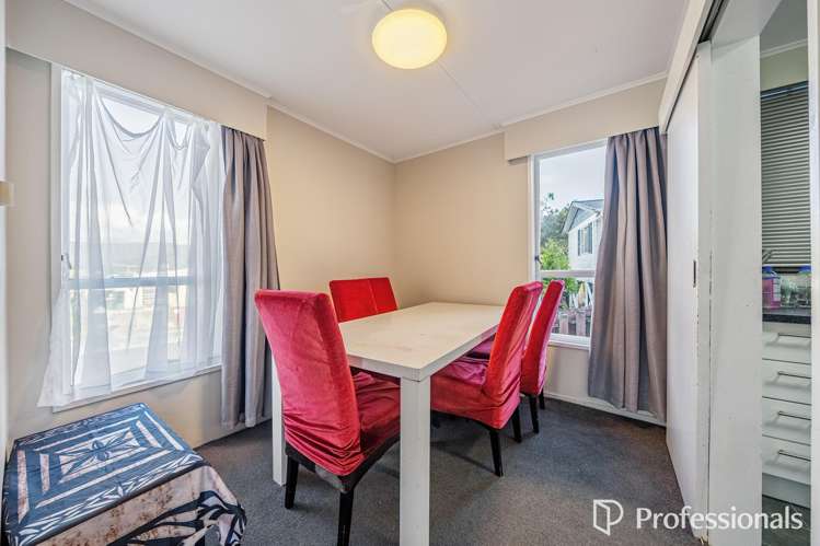 55 Kairanga Crescent Wainuiomata_9