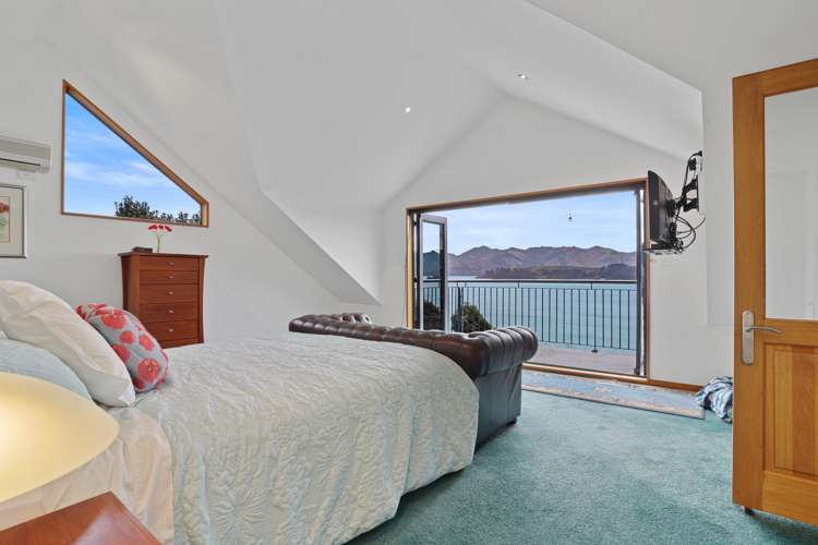 462 Marine Drive Charteris Bay_8