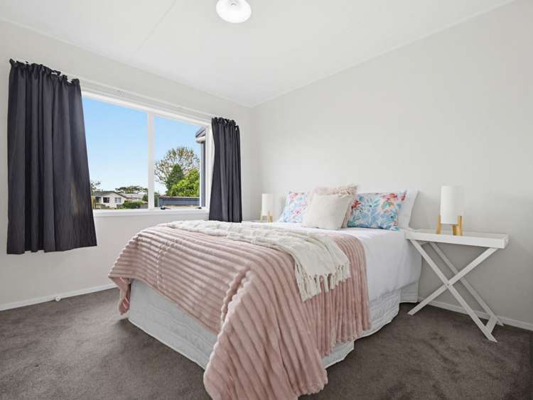 22 Price Crescent 11385_14
