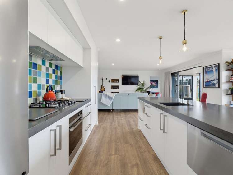 44 Quail Rise Stoke_4