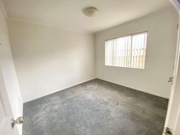 12 Titchmarsh Crescent Flat Bush_3