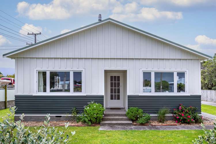 1 Hayward Street Featherston_0