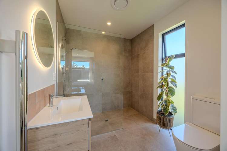 8 Longview Drive Lake Hawea_8