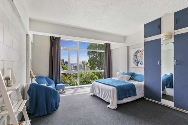 1c/20 Maarama Crescent Aro Valley_1