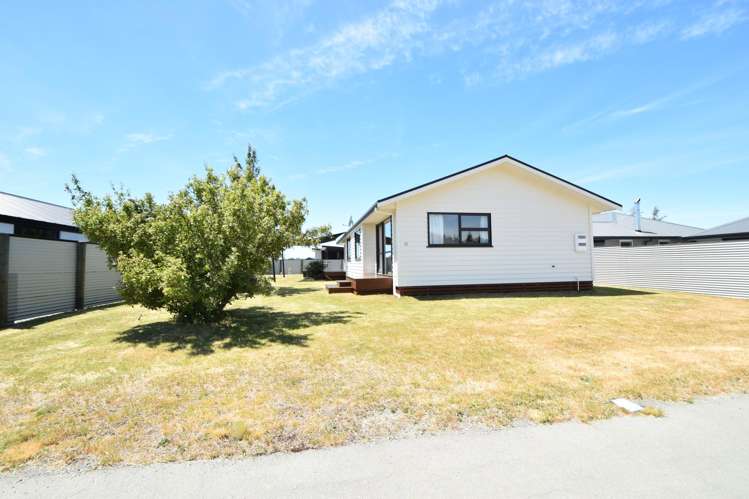 22 Rhoboro Road Twizel_18