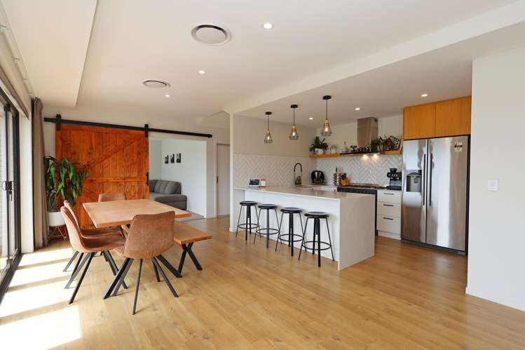 32 Lindsay Way Grasmere_5