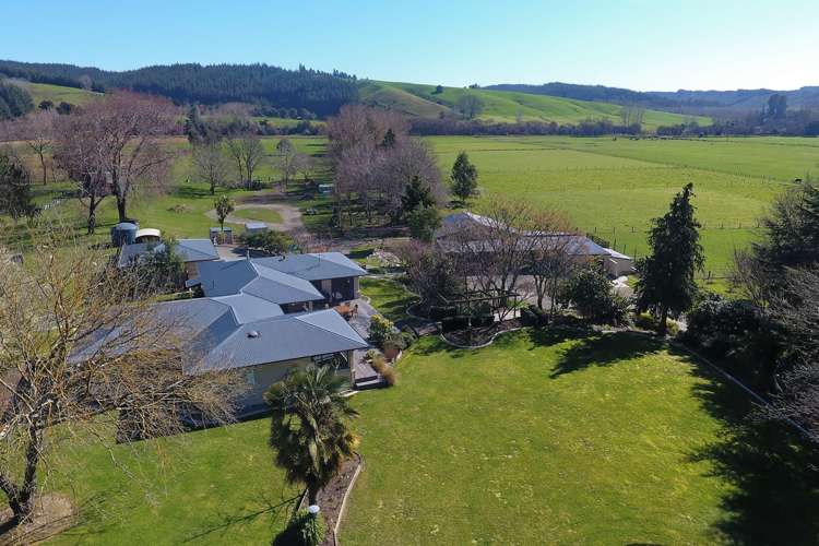 310 Main Road Spring Grove Wakefield_25