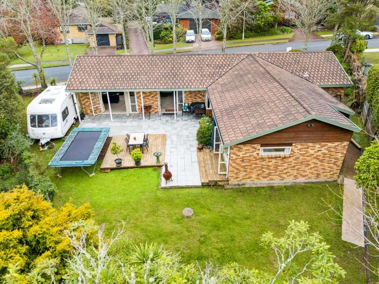 12 Woodfern Crescent Titirangi_19