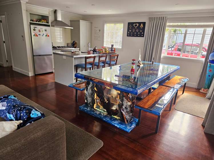 2/16 Chapel Street Russell_2