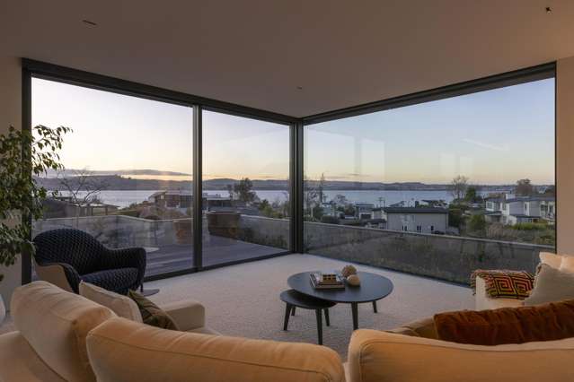 35 Pukenamu Road Rainbow Point_1