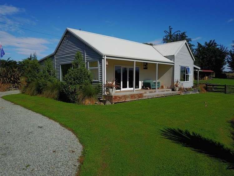 135 Seven Sisters Road Waitohi_10