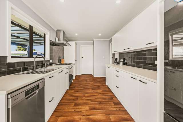 16 Foster Terrace Onekawa_4