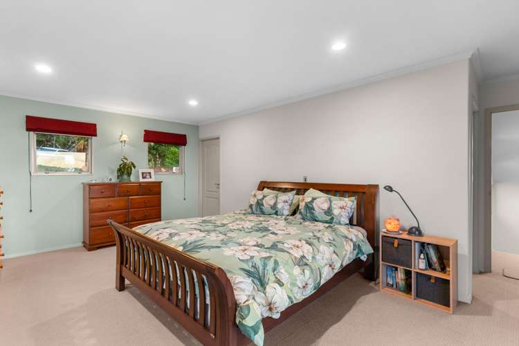 16 Louisa Lane Te Kamo_16