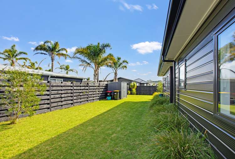 101 Kelly Jade Avenue Matarangi_27