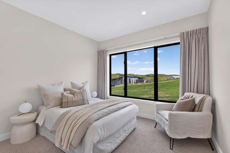 21 Annie Aranui Drive Poraiti_15