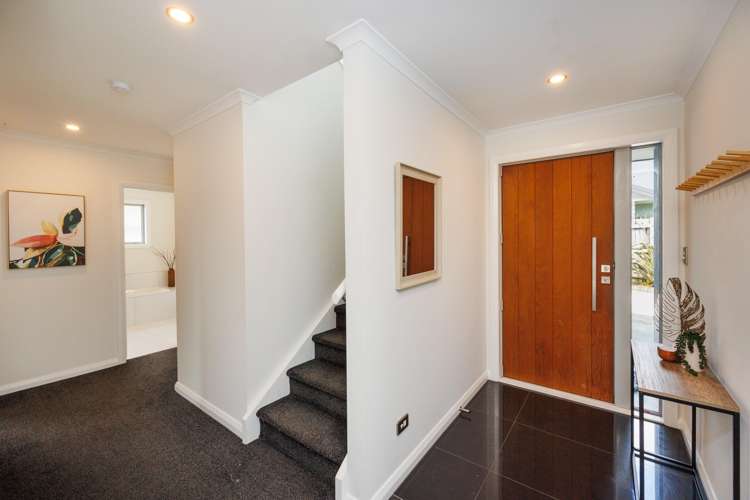 7 Tower Place Fitzherbert_8