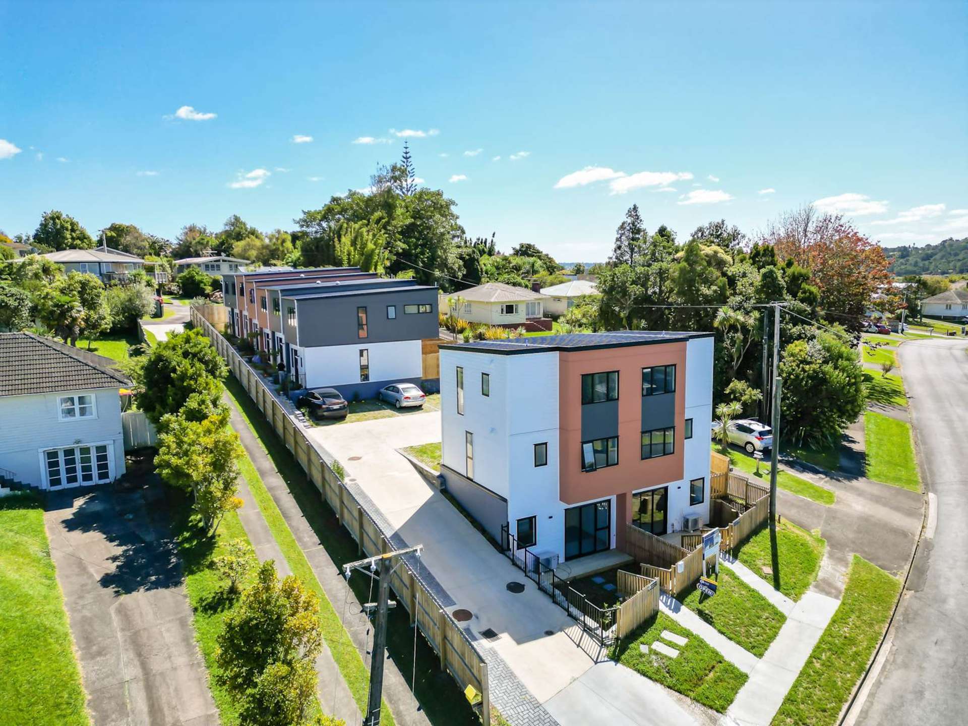 2/37 Ambler Avenue Glen Eden_0