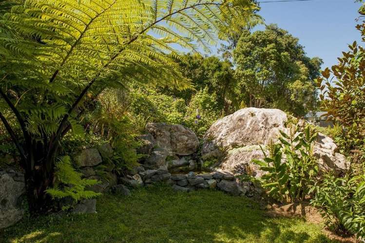 2 Ocean Beach Road Tairua_17