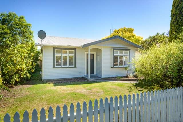 35 Florence Avenue Palmerston North Central_1