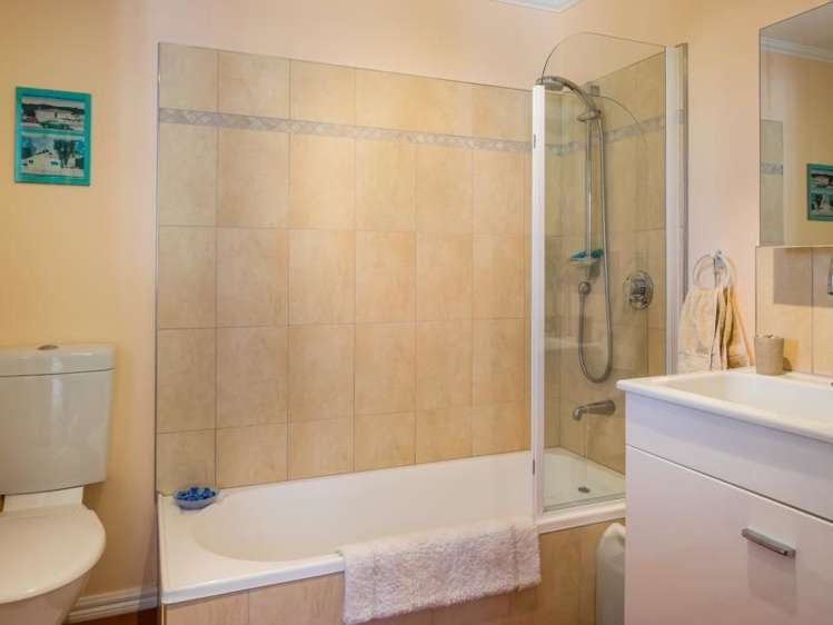 4 Seddon Terrace Newtown_11