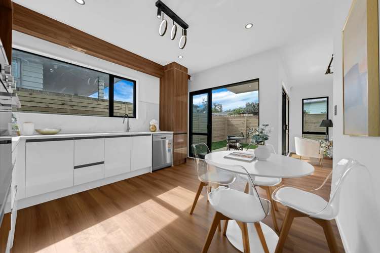 8B Brentford Place_5