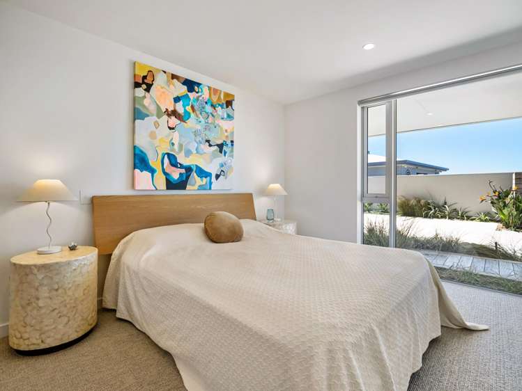 7 Surf Road Mt Maunganui_30