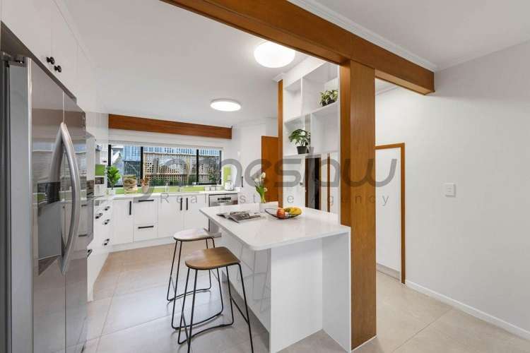 2/119 Saint Andrews Road Epsom_1