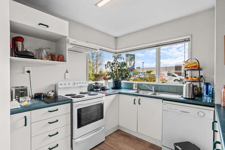 84 Main North Road Papanui_6
