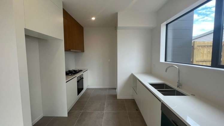 133 Clark Road Hobsonville_10