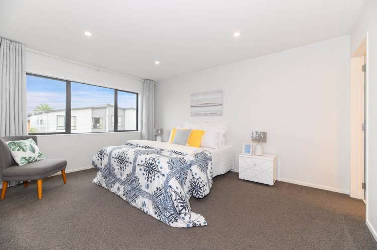 8 Sophie Lane Henderson_12