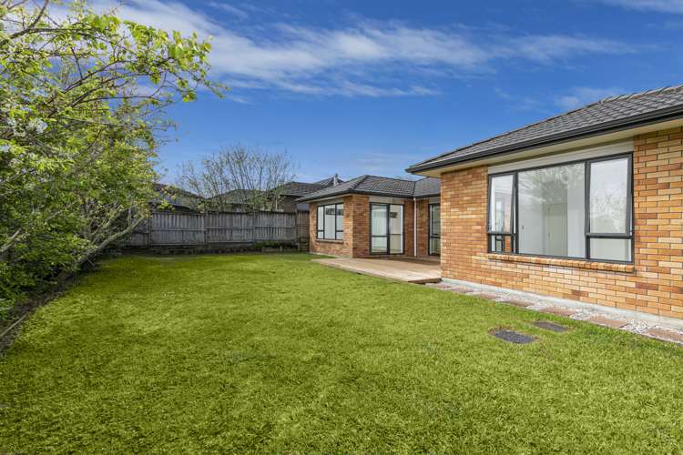 16 Lemon Grove Lane Greenhithe_9