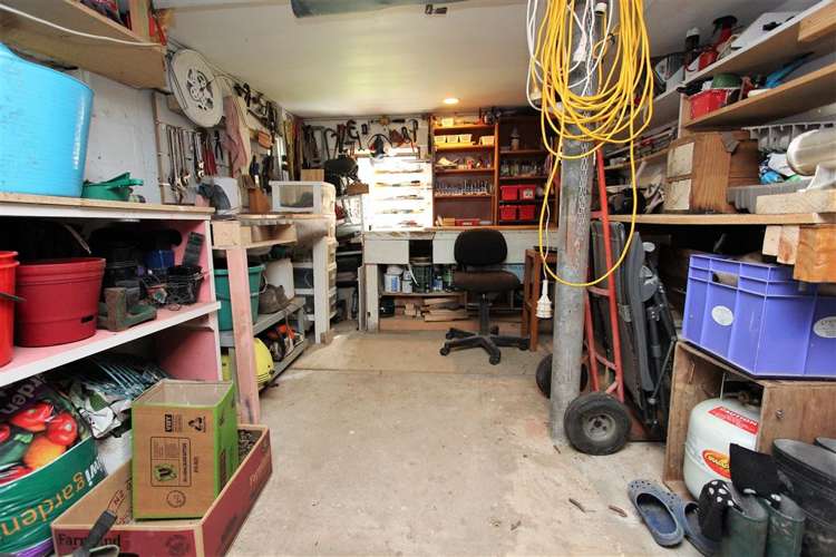 311 Marshall Crescent Thames_13