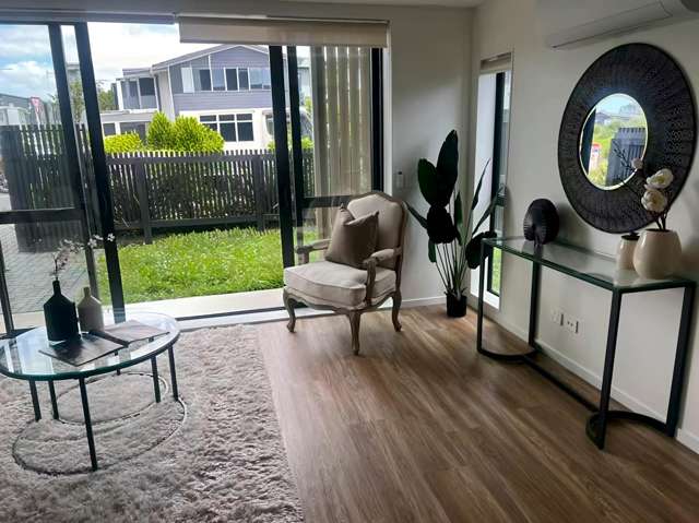 Priced to Sell, Ground Floor Apartment!