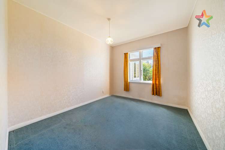 2 Byron Street Petone_9