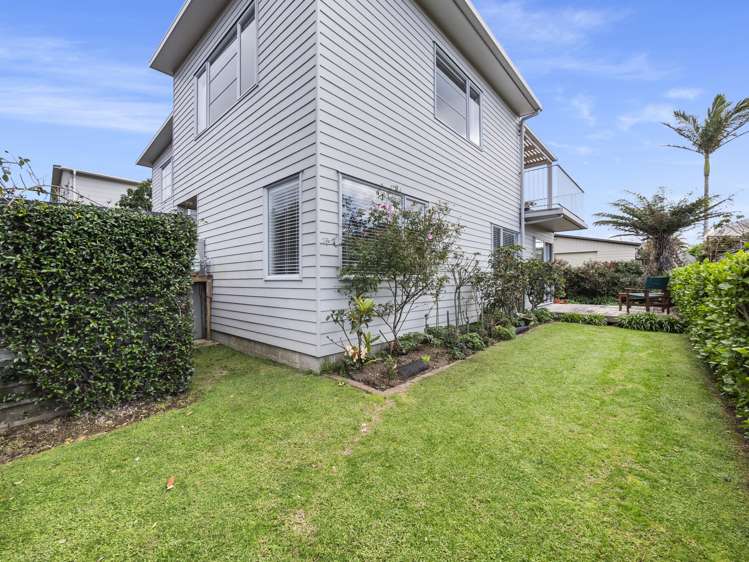 1 Matua Way Matua_22