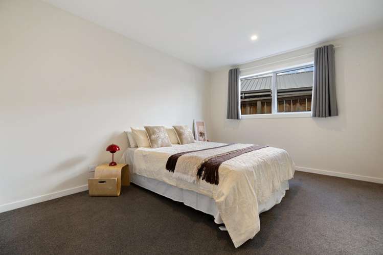 27 Bale Road Queenstown_10